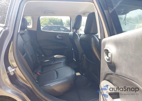 2019 Jeep Compass Limited 4X4 from USA, damaged, VIN 3C4NJDCB3KT771842